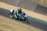 brands-hatch-photographs;brands-no-limits-trackday;cadwell-trackday-photographs;enduro-digital-images;event-digital-images;eventdigitalimages;no-limits-trackdays;peter-wileman-photography;racing-digital-images;trackday-digital-images;trackday-photos